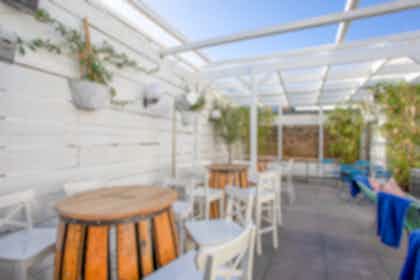 Weatherproof Rooftop Bar | Perfect Summer Party 21